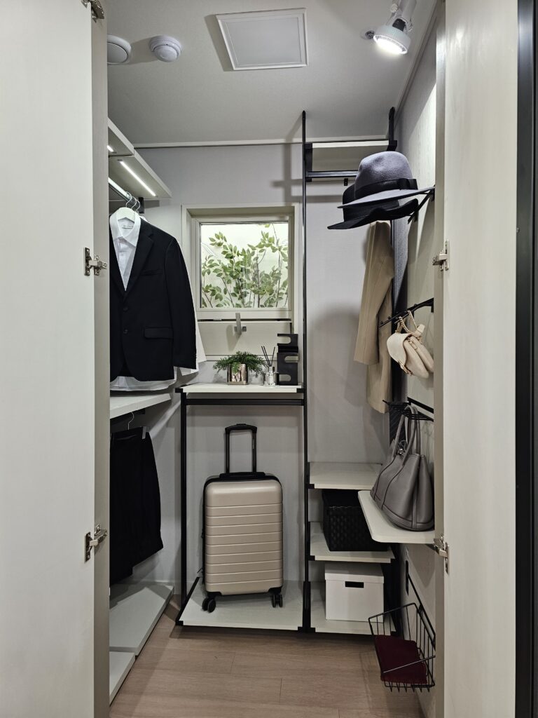 오산세교2지구 호반써밋 드레스룸